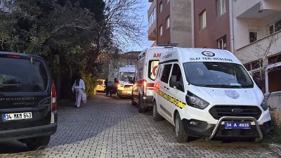 İstanbul Üsküdar’da bir sitede meydana gelen olayda, anne ve babasıyla
