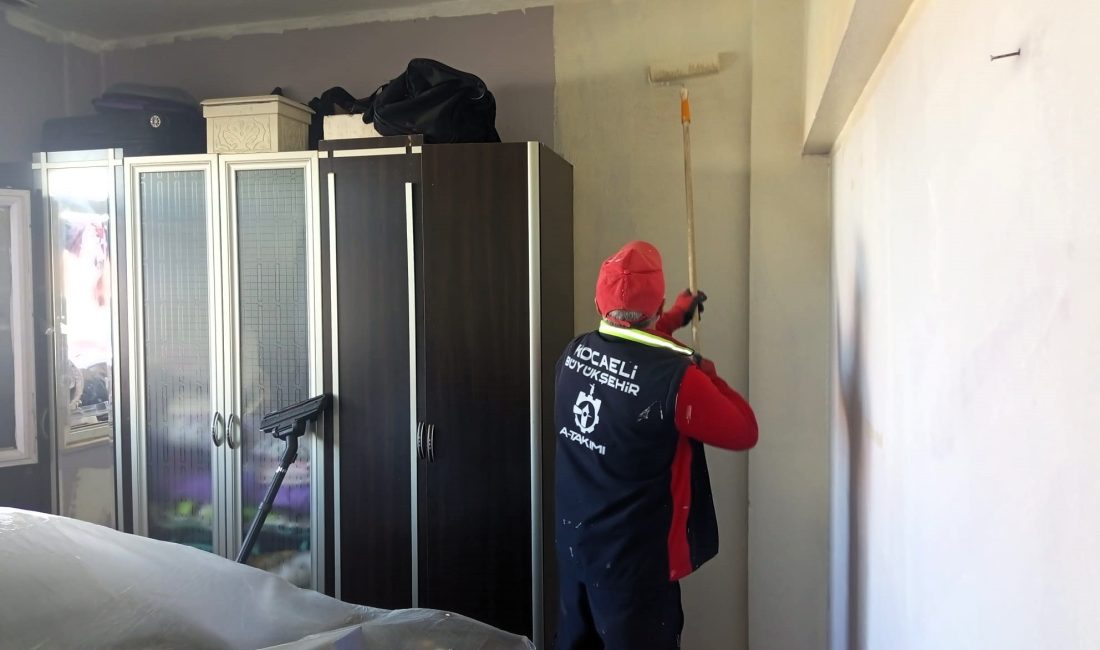 Kocaeli’de ihtiyaç sahibi vatandaşların evlerinde yürütülen çalışmalarda ekipler; tesisat, boya,
