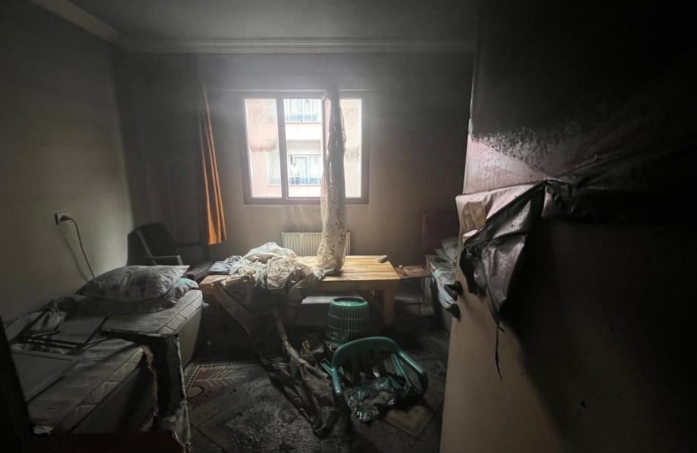 Manisa’nın Turgutlu ilçesinde bir süredir mahalle sakinlerine korku dolu anlar