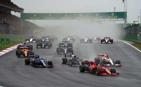 Formula 1 Dünya Şampiyonası, 2027 yılından itibaren yeniden İstanbul'a dönüyor.