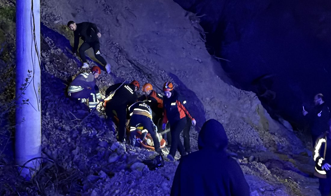 Düzce’de arkadaşını kurtarmak için uçuruma inen iki kişi, bölgede mahsur