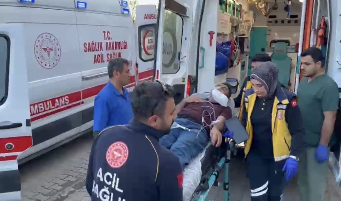 Adıyaman’ın Besni ilçesinde iki grup arasında çıkan tartışma bıçaklı kavgaya