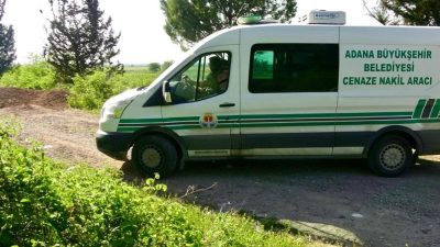 Adana’nın Ceyhan ilçesi, bugün ormanlık alandan gelen acı haberle sarsıldı.