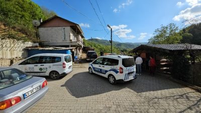 Kocaeli'nin Gölcük ilçesinde Kurban Bayramı öncesi denetimlerini sıklaştıran ekipler, hayvansal