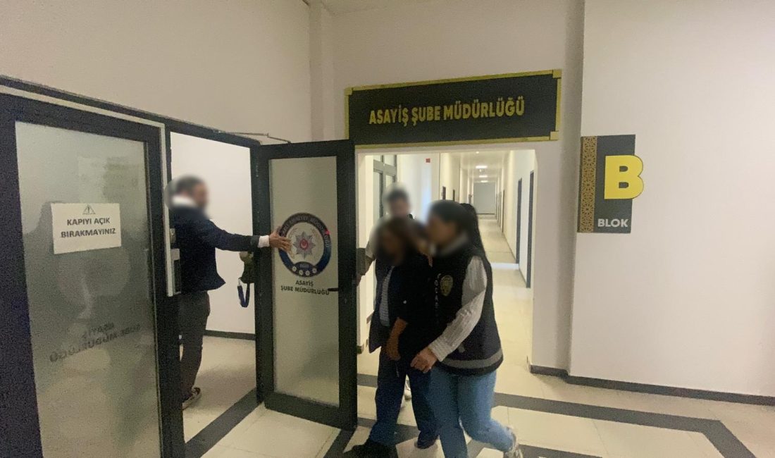 Kocaeli’nin Darıca ilçesinde bir evden 70 bin TL değerinde hırsızlık