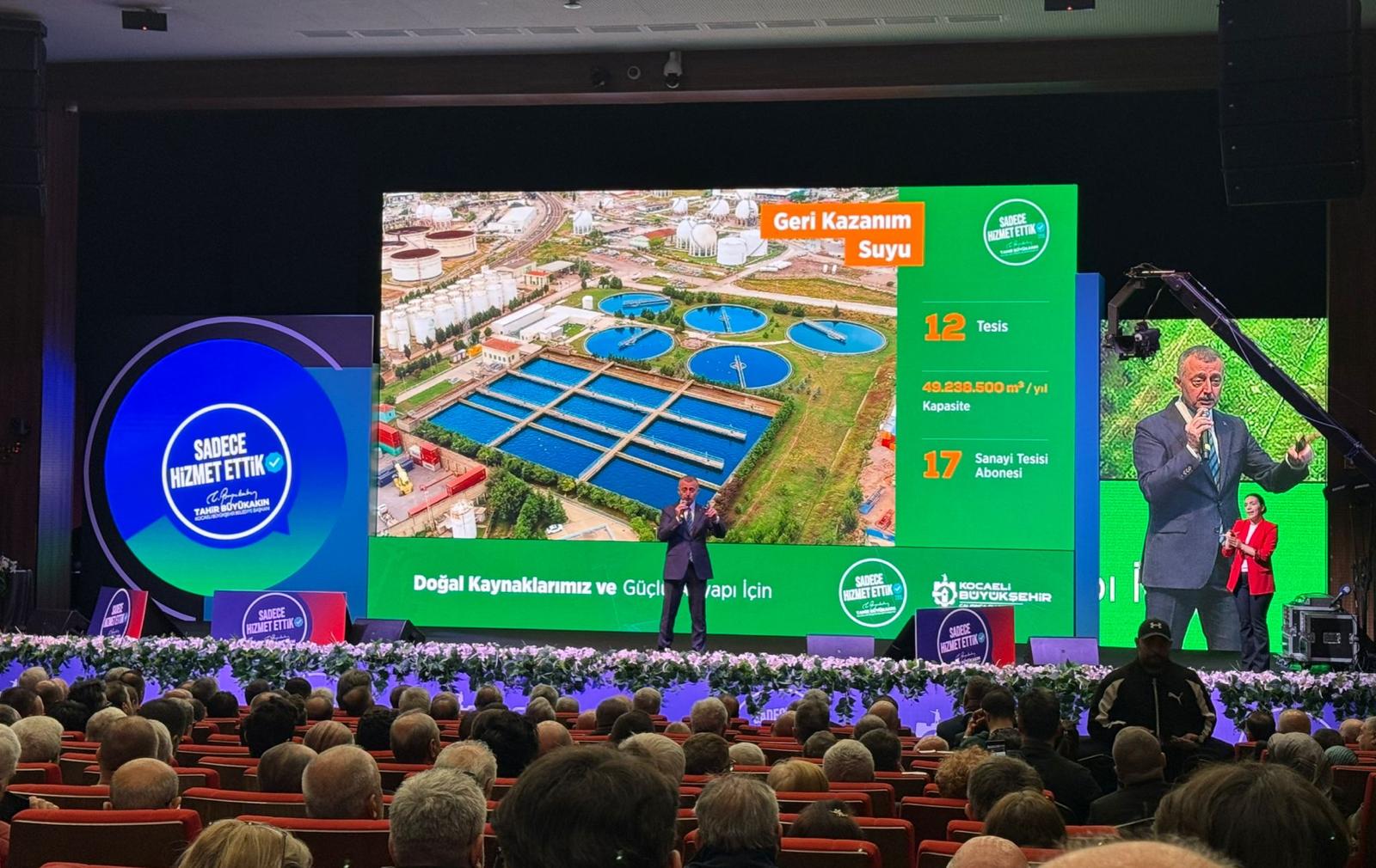 Kocaeli Büyükşehir Belediye Başkanı Tahir Büyükakın, “Sadece Hizmet Ettik” başlıklı