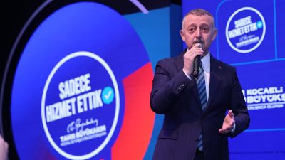 Görevdeki ikinci yılını deviren Kocaeli Büyükşehir Belediye Başkanı Tahir Büyükakın,