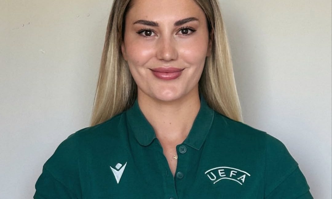 Kocaeli hakemliğinin önemli isimlerinden FIFA kokartlı yardımcı hakem Arzu Görgün,