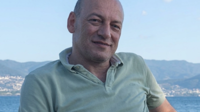 İzmit’in sevilen simalarından, Kocaeli Büyükşehir Belediyesi emeklisi Yasin Gümüş, uzun