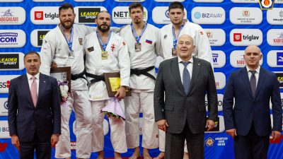 Kocaeli Büyükşehir Belediyesi Kağıtspor, Nisan ayının ortasında katıldığı ulusal ve