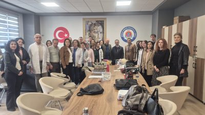 Kocaeli Valisi İlhami Aktaş, haftanın ilk mesai gününe İzmit Mimar