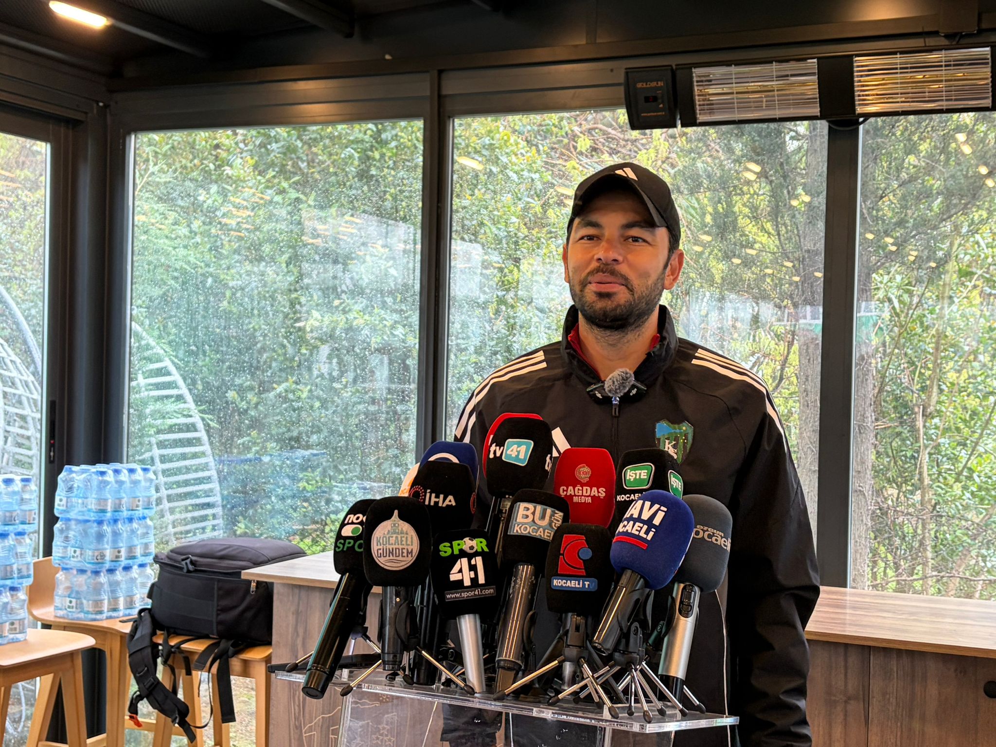 Kocaelispor Teknik Direktörü Selçuk İnan, sezonun sonuna gelinmesine rağmen takımın