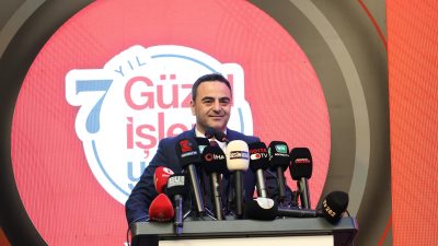 Başiskele Belediye Başkanı M. Yasin Özlü, görevdeki 7. yılını doldurması