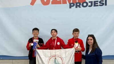 Körfez Gençlerbirliği Spor Kulübü’nün başarılı yüzücüleri Zehra Temel ve Poyraz