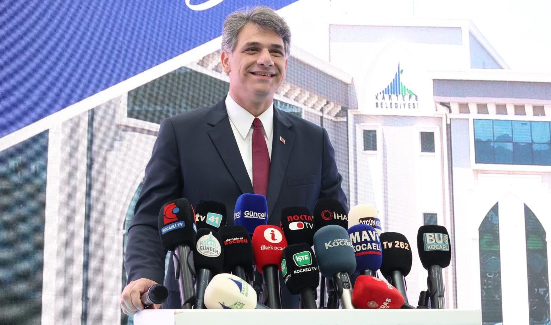 Kartepe Belediye Başkanı Mustafa Kocaman, ilçeye kazandırılan yatırımları ve gelecek
