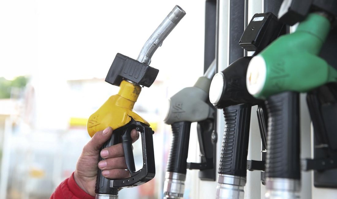 Orta Doğu’da sağlanan ateşkesin ardından petrol fiyatlarında yaşanan düşüş, Türkiye’de