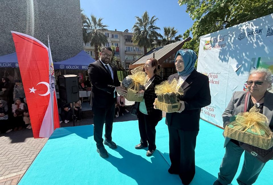 Gölcük Belediyesi’nin kültürel mirası yaşatma ve kadın emeğini destekleme vizyonuyla