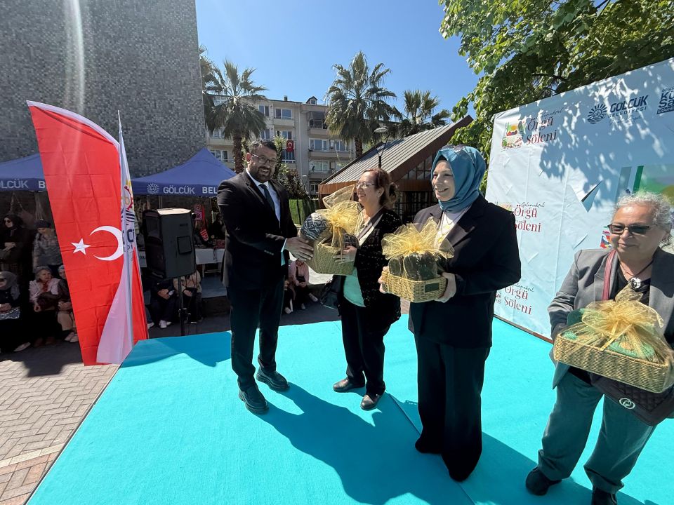Gölcük Belediyesi’nin kültürel mirası yaşatma ve kadın emeğini destekleme vizyonuyla
