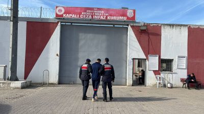 Kocaeli İl Jandarma Komutanlığı, aranan şahıslara yönelik yürüttüğü titiz çalışmalar