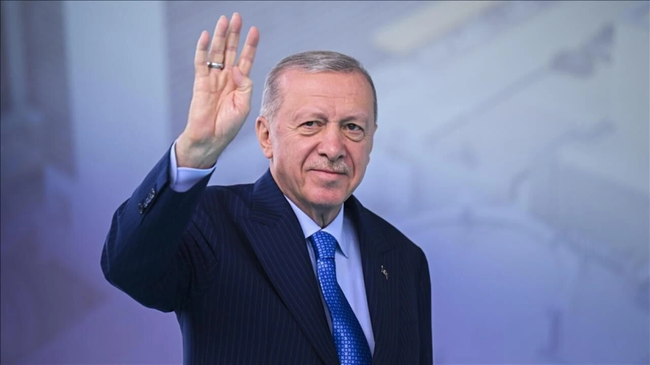 Cumhurbaşkanı Recep Tayyip Erdoğan’ın katılacağı Büyük Gençlik Şöleni’nin tarihi değiştirildi.