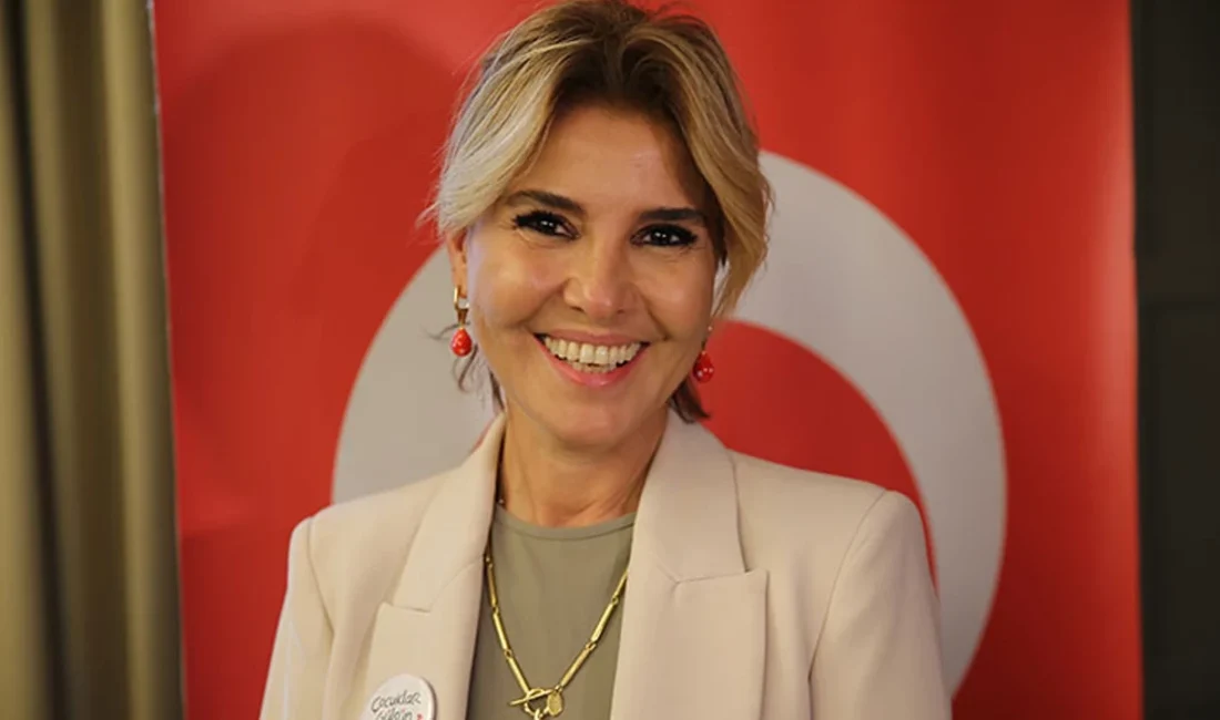 Şarkıcı Gülben Ergen hakkında, Fatmanur Çelik ve kızı Hifa İkra