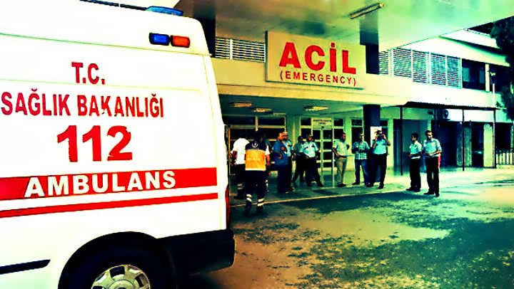 Bolu’nun Gerede ilçesinde, TEM Otoyolu'nda yağmur nedeniyle kayganlaşan yolda 10