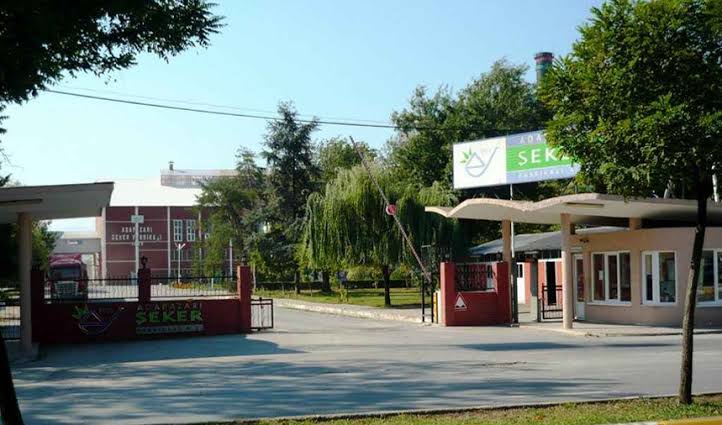 73 yıllık dev fabrika kapanıyor: Yüzlerce işçiye kötü haber!