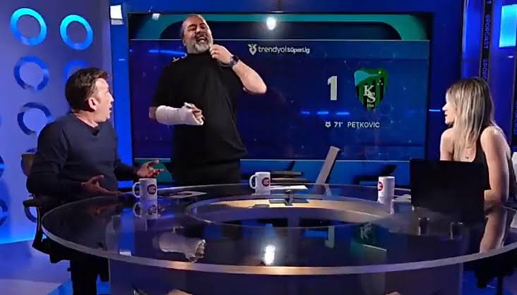 Bir dönem Kocaelispor forması giyen Evren Turhan ile spor yorumcusu