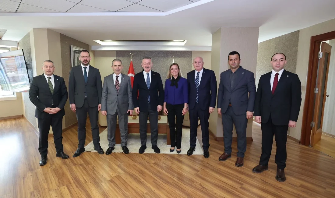 İYİ Parti Kocaeli İl Başkanı Kamil Şirin ve beraberindeki heyet,