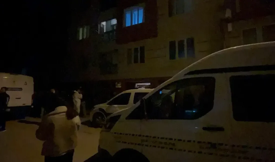 Eskişehir’de bir apartmandan yayılan kötü kokular üzerine girilen evde, 32