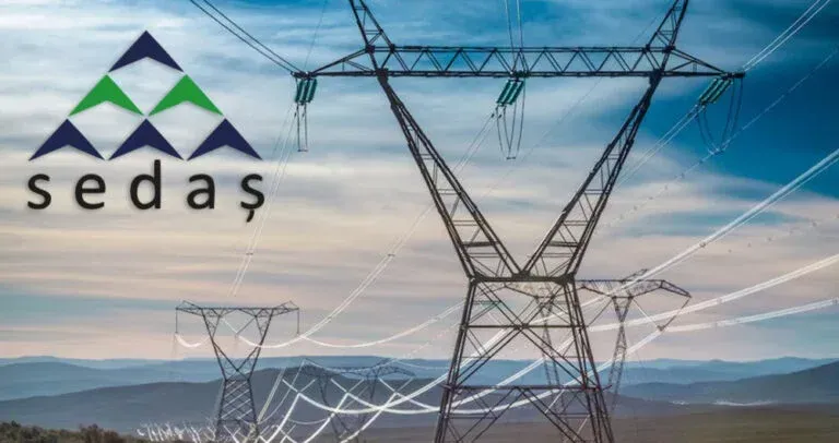 SEDAŞ’ın yetenek programını tamamlayan genç mühendis adayları, hem sahada deneyim