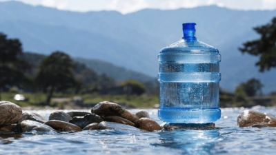 Ambalajlı içme suyu fiyatlarında son haftalarda dikkat çeken artışlar yaşandı.