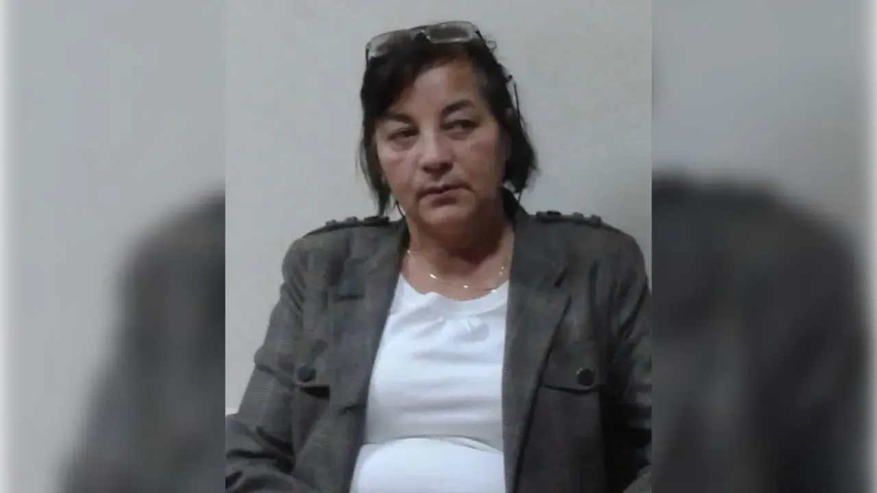 Kocaeli’nin tanınmış simalarından eski hakem Turgay Enç’in eşi ve gazeteci