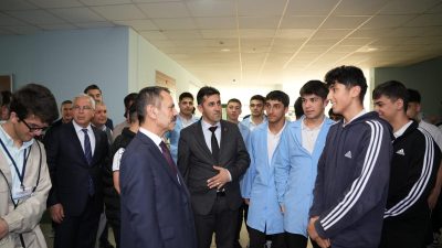 Kocaeli Valisi Aktaş, eğitim kurumları ve gençlerle bir araya gelmeye
