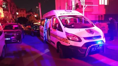 Antalya'da 16 yaşındaki bir gencin evinde başından vurulmuş halde ölü