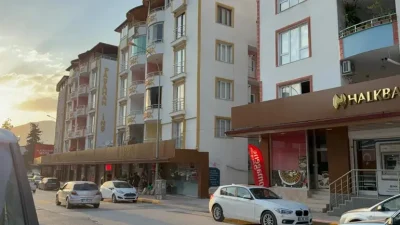 Hatay’ın Yayladağı ilçesinde kan donduran bir aile faciası yaşandı. Madde