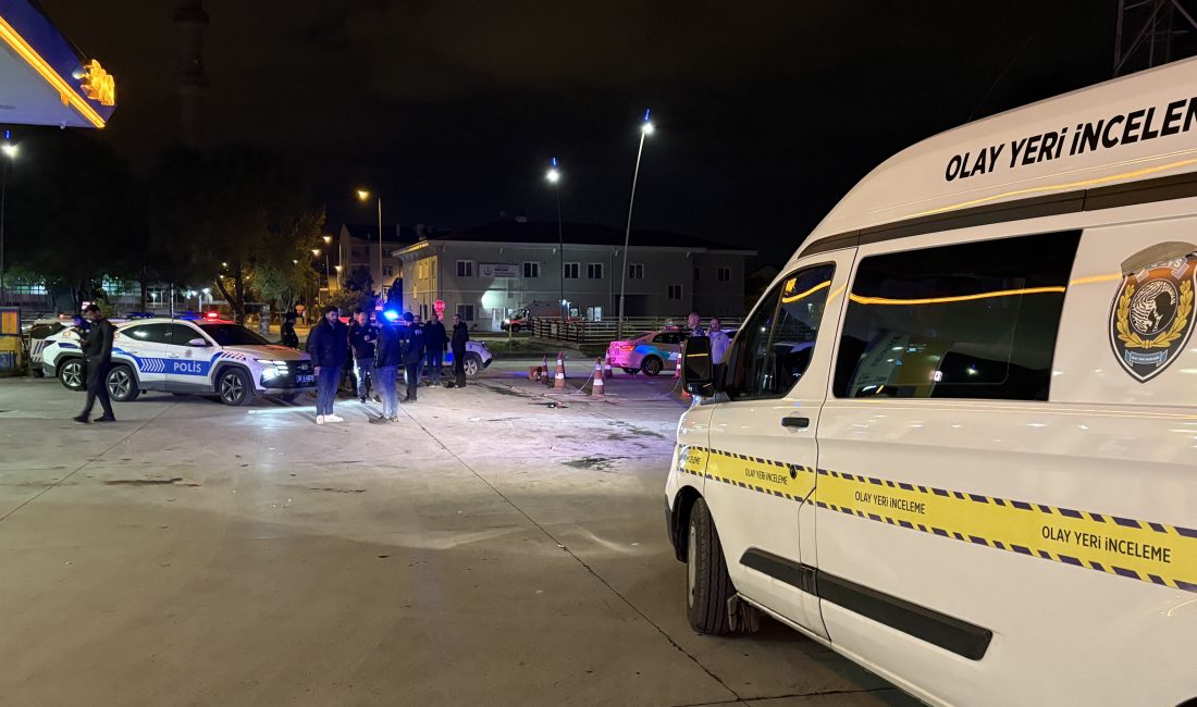 Kayseri’nin Kocasinan ilçesinde bir akaryakıt istasyonunda iki grup arasında "çakmak