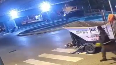 Kocaeli’nin Gölcük ilçesinde hızla seyreden bir motosikletin pikaba çarpması sonucu