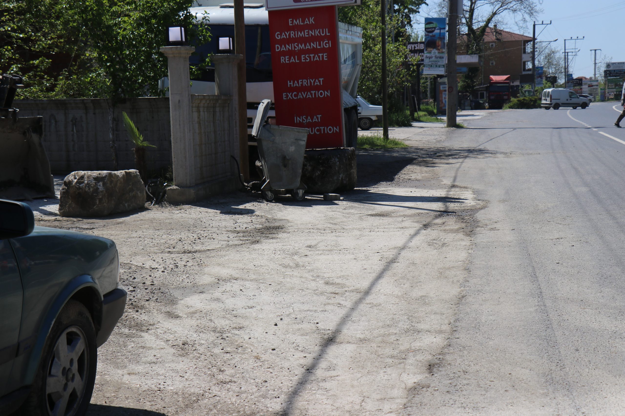 Sapanca’da çöp toplama çalışmaları sırasında hareket eden belediye kamyonunun çarptığı