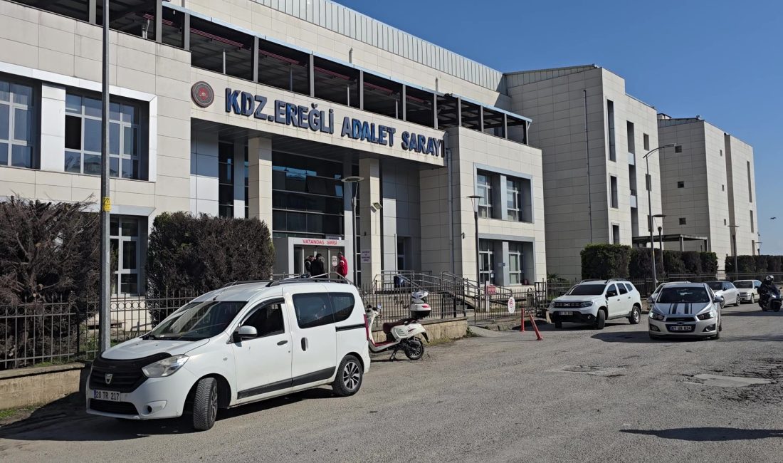 Zonguldak’ın Karadeniz Ereğli ilçesinde, 13 yaşındaki yeğenine cinsel istismarda bulunduğu