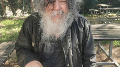 Kocaeli'nin Gebze ilçesinde icra yoluyla kaybettiği dairesinden bir yıl boyunca