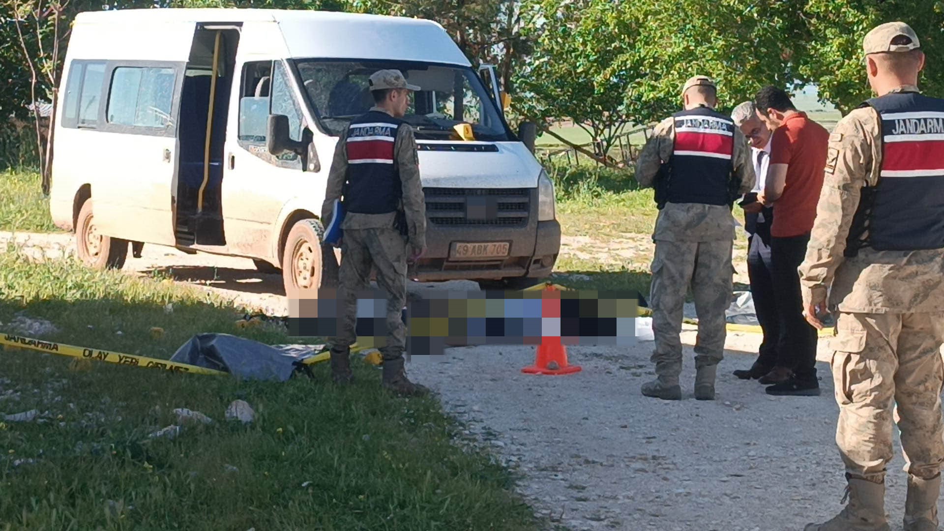 Şanlıurfa’nın Haliliye ilçesinde, aralarında husumet bulunan iki grup arasında çıkan
