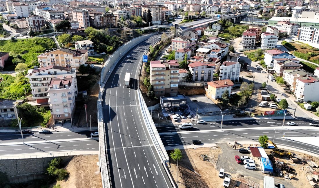 Gebze bölgesinde hayata geçirilen "Eskihisar Feribot Yolu-Cengiz Topel Caddesi Kesişimi