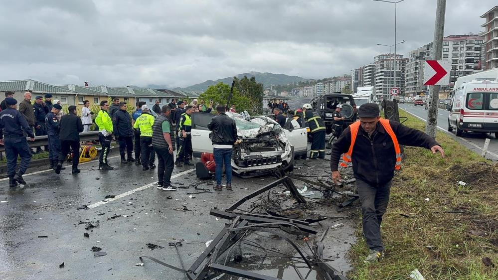 Karadeniz Sahil Yolu, Rize'nin Pazar ilçesinde meydana gelen ve adeta
