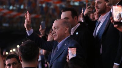 AK Parti Gençlik Kolları Genel Merkezi tarafından Kocaeli Stadyumu'nda düzenlenen