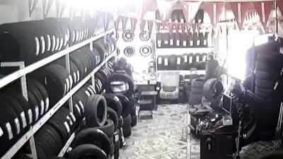 İstanbul Bayrampaşa’da akrabalar arasında yaşanan alacak verecek tartışması, güpegündüz kanlı