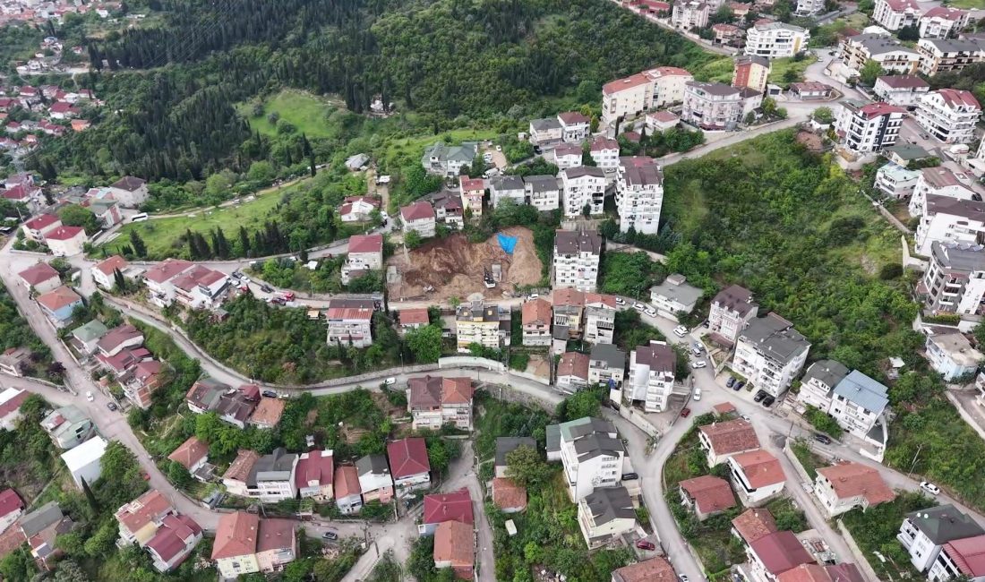 İzmit Topçular Mahallesi’nde bir inşaatın temel kazısı sırasında meydana gelen