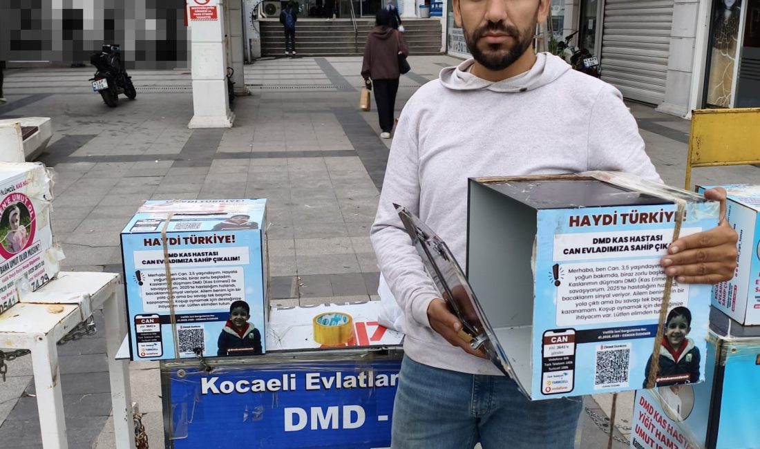 Kocaeli'de, Duchenne Musküler Distrofi (DMD) hastası 4 yaşındaki Can Özdemir'in