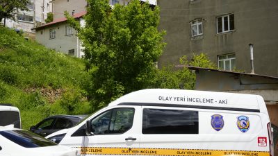Gümüşhane’de 19 yaşındaki üniversite öğrencisi genç kız, kız kardeşiyle birlikte