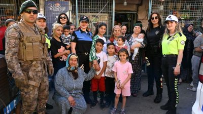 Kocaeli'de polis ekipleri, lösemi tedavisi gören 2 yaşındaki Halime Medine